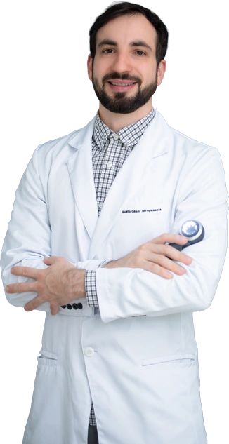 Dr. Augusto Strapassola, médico dermatologista